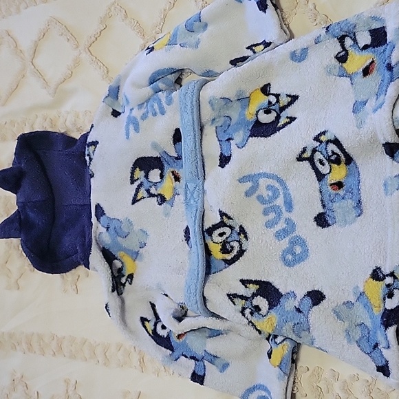Bluey Robe Size 2T/3T - Picture 5 of 5